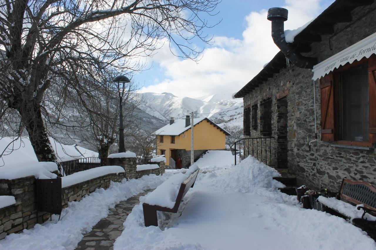 Albergue Valle De Fornela Peranzanes Exterior photo